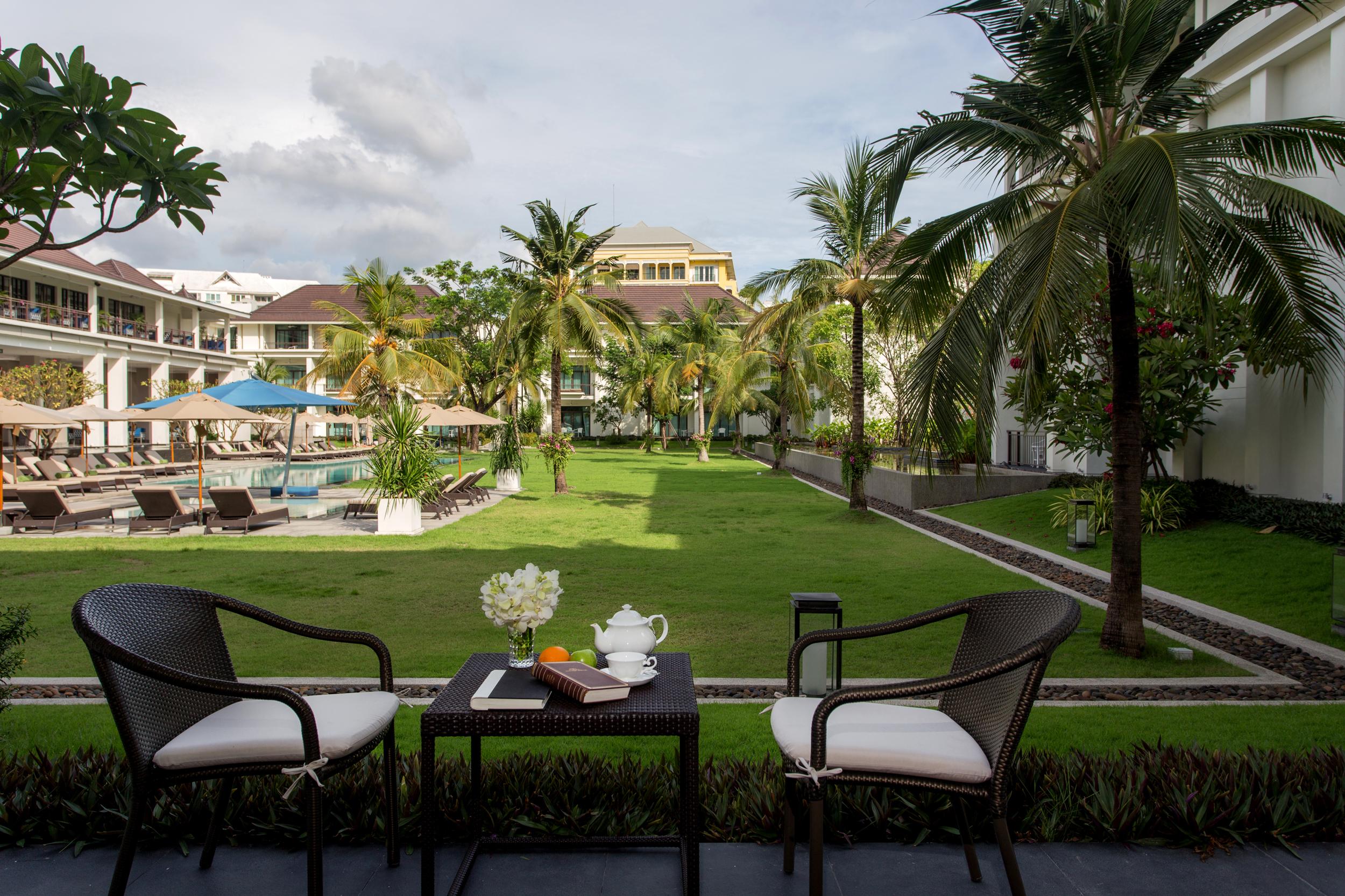 U Sathorn Bangkok Hotel Luaran gambar