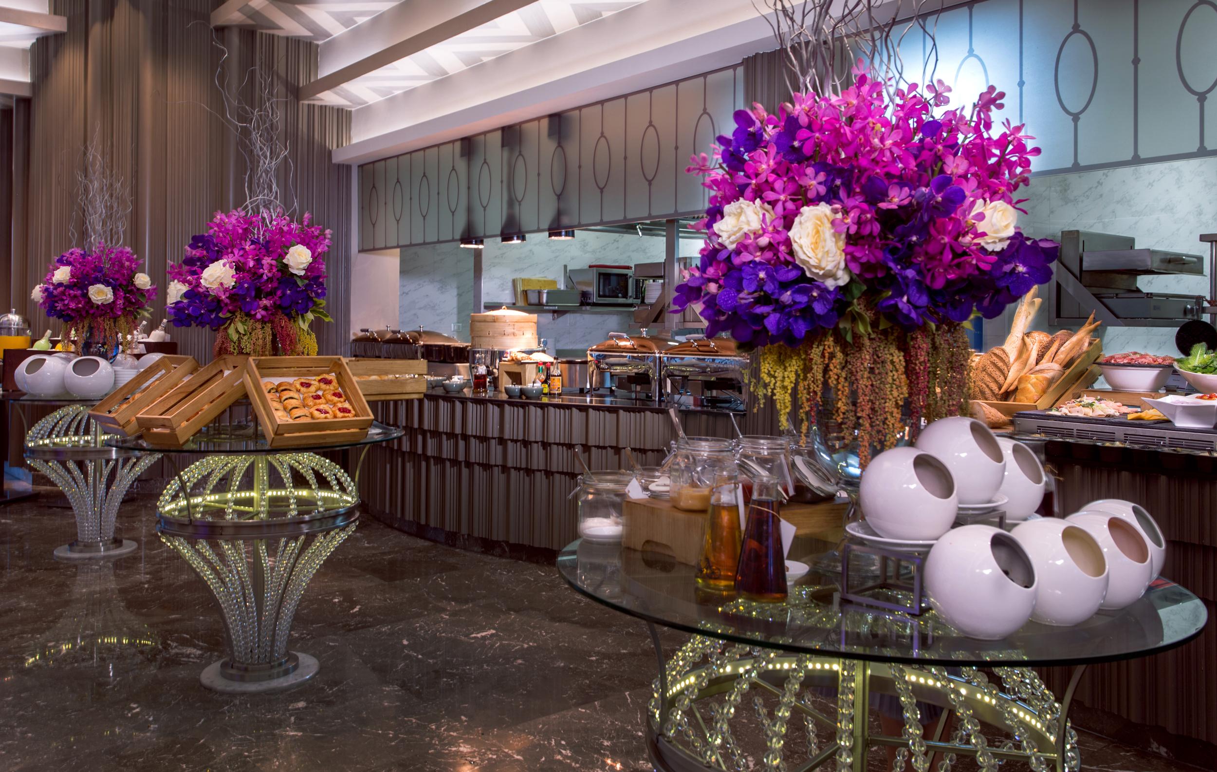 U Sathorn Bangkok Hotel Luaran gambar
